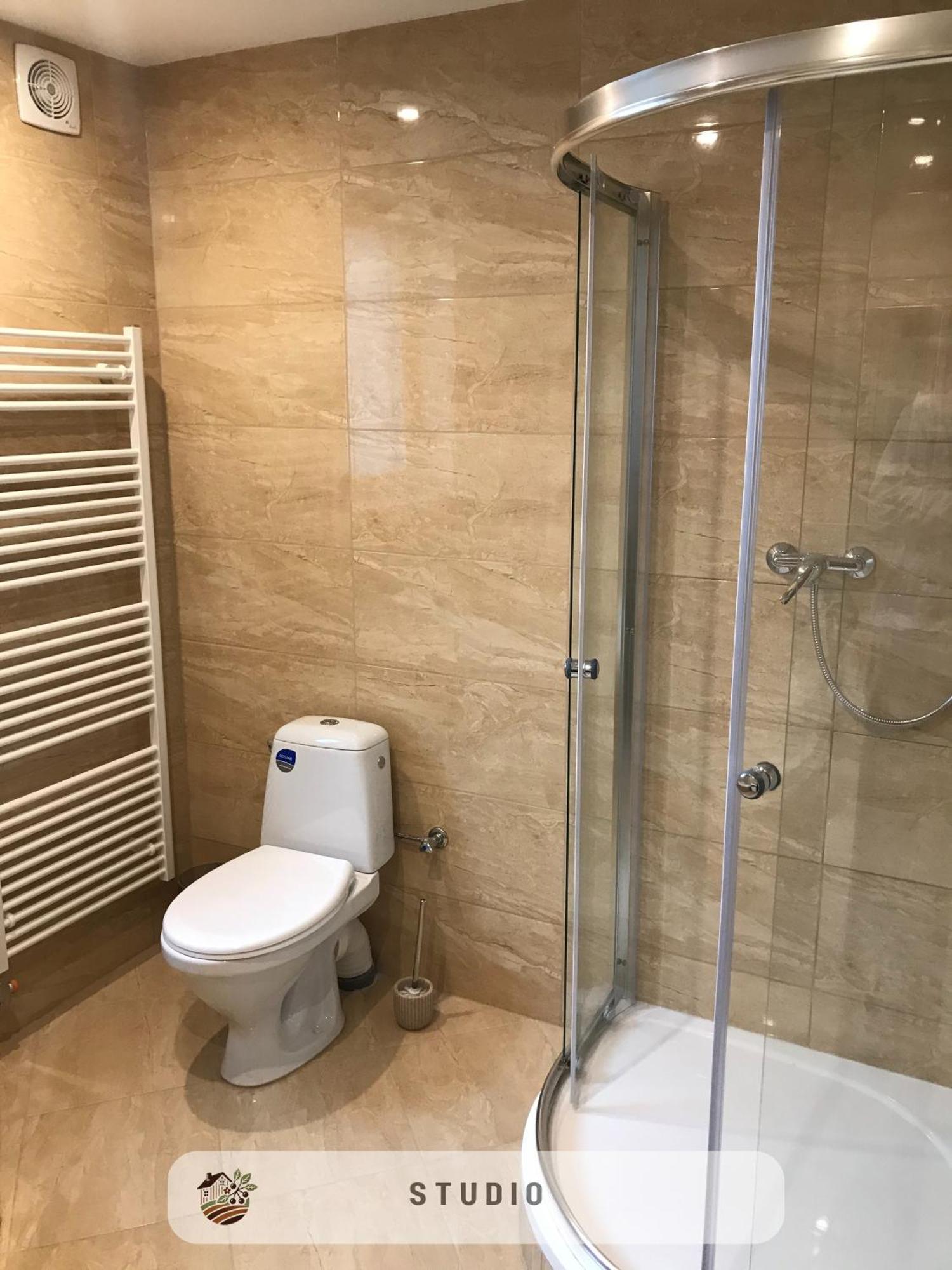 Apartmanovy Dom Visnove Esterno foto