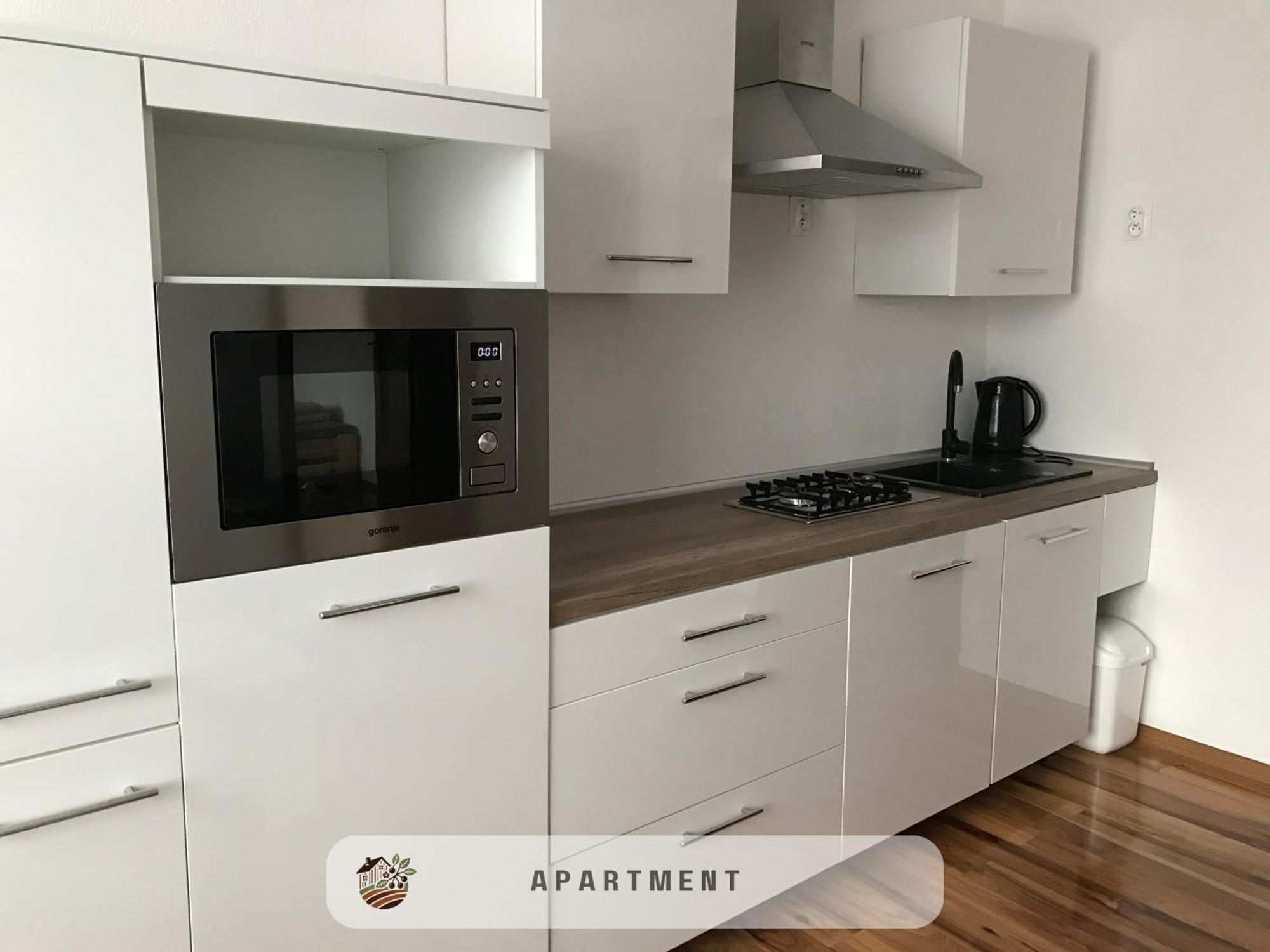 Apartmanovy Dom Visnove Esterno foto