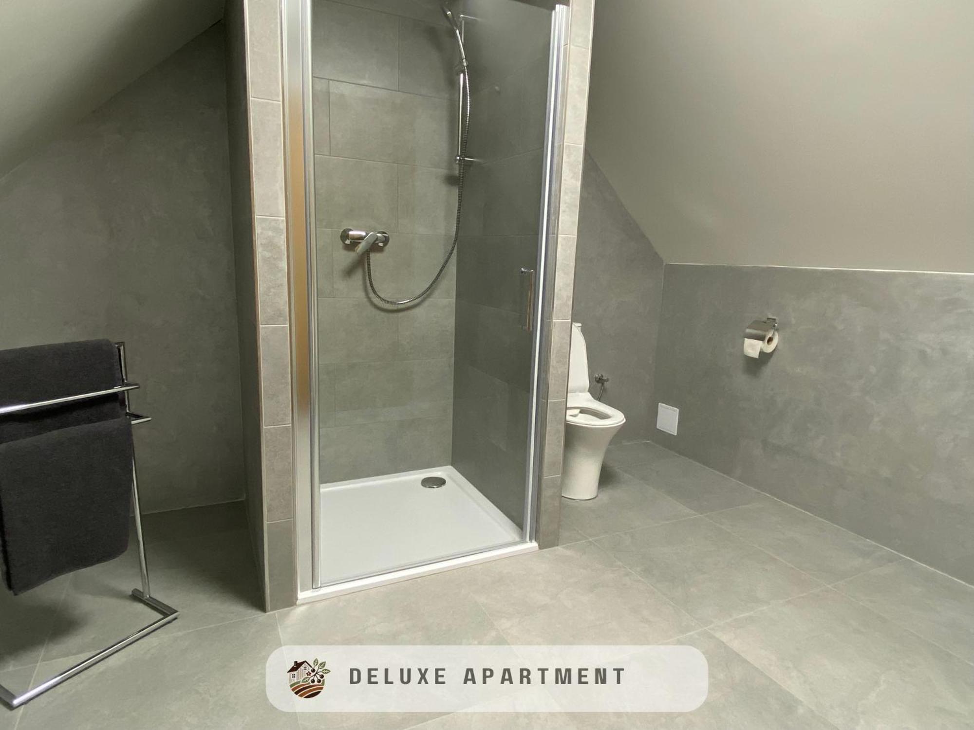 Apartmanovy Dom Visnove Esterno foto