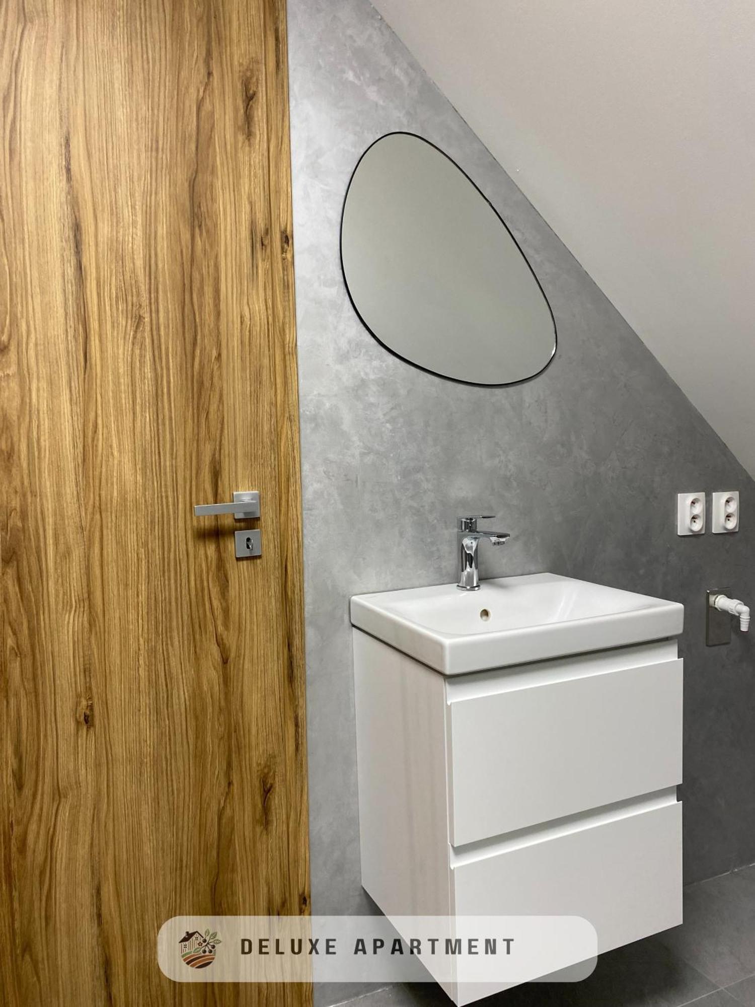 Apartmanovy Dom Visnove Esterno foto